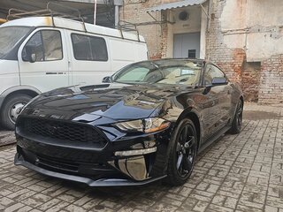 2023 Ford Mustang VI Рестайлинг, чёрный, 3400000 рублей, вид 2