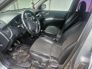 2005 Kia Sportage II, серый, 600000 рублей, вид 5