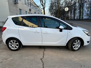 2016 Opel Meriva B Рестайлинг, белый, 899000 рублей, вид 4