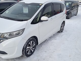 2017 Honda Freed II, белый, 1520000 рублей, вид 3