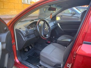 2008 Chevrolet Aveo I Рестайлинг, красный, 360000 рублей, вид 5