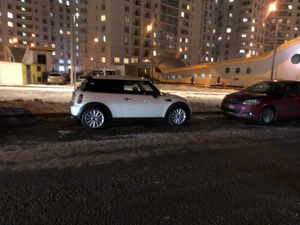 2011 Mini Hatch One II (R56) Рестайлинг, белый - вид 5