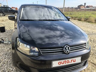 2015 Volkswagen Polo V, чёрный, 680000 рублей, вид 3