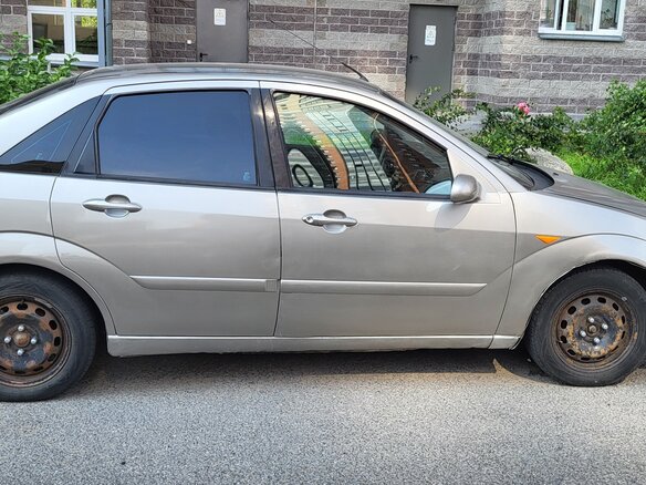 2004 Ford Focus I Рестайлинг, серый, 280000 рублей - вид 2