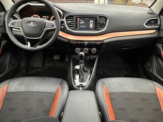 2024 Lada (ВАЗ) Vesta SW Cross I Рестайлинг (NG), белый, 1800000 рублей, вид 5