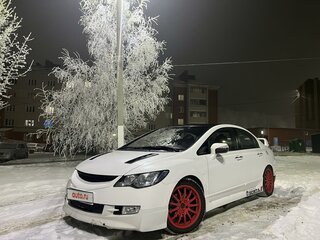 2008 Honda Civic VIII, белый, 700000 рублей, вид 3