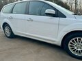2011 Ford Focus II Рестайлинг, белый, 430000 рублей - вид 4