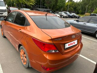 2015 Hyundai Solaris I Рестайлинг, оранжевый, 800000 рублей, вид 4
