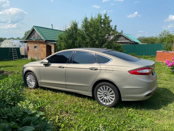 2016 Ford Mondeo V, бежевый - вид 10