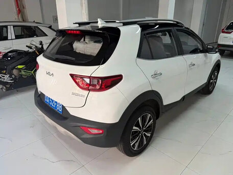 2022 Kia KX1, белый, 1180000 рублей, вид 4