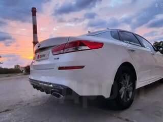 2018 Kia Optima IV Рестайлинг, белый, 1950000 рублей, вид 1