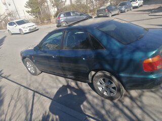 1996 Audi A4 I (B5), зелёный, 390000 рублей, вид 4