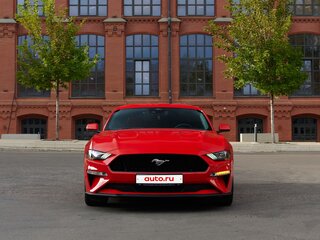 2021 Ford Mustang VI Рестайлинг, красный, 4500000 рублей, вид 4