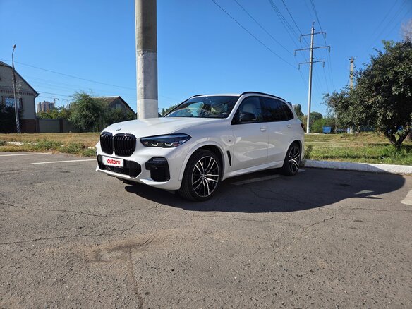 2020 BMW X5 25d IV (G05/G18), белый, 5650000 рублей