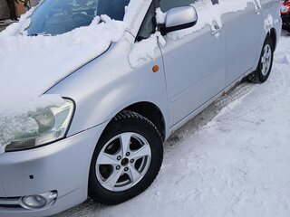 2002 Toyota Ipsum II (M20), серый, 750000 рублей, вид 3
