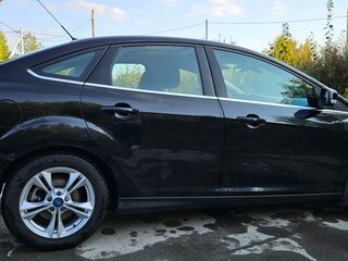 2014 Ford Focus III, чёрный, 1000000 рублей, вид 4