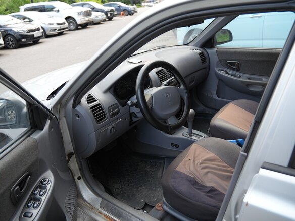 2005 Hyundai Accent ТагАЗ II, серебристый, 250000 рублей - вид 19