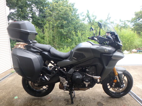 2021 Yamaha Tracer 9, серый, 1380000 рублей, вид 3