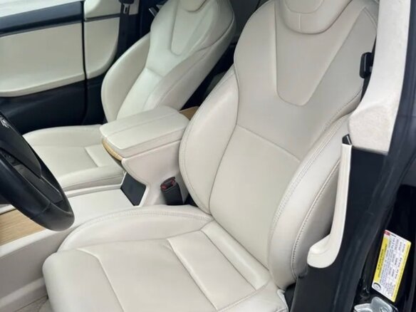 2018 Tesla Model S 75D I Рестайлинг, чёрный, 3490000 рублей - вид 4