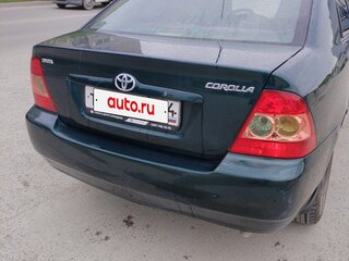 2004 Toyota Corolla IX (E120, E130) Рестайлинг, зелёный, 650000 рублей, вид 3