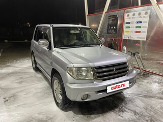 2004 Mitsubishi Pajero iO, серый, 700000 рублей, вид 2