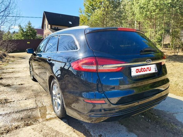 2019 Ford Mondeo V, чёрный - вид 2