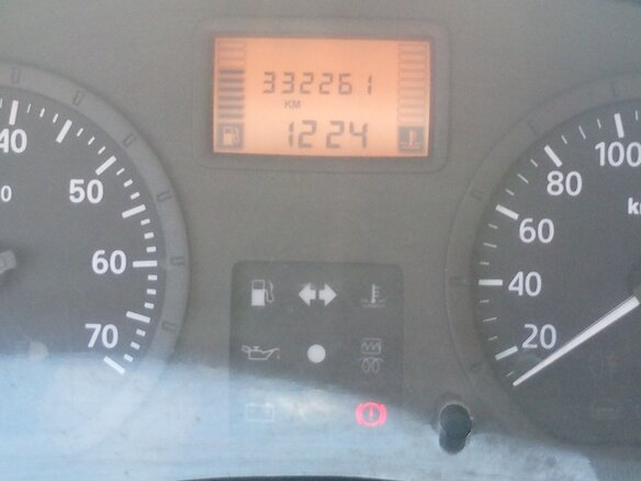 2008 Renault Logan I, красный, 300000 рублей - вид 2