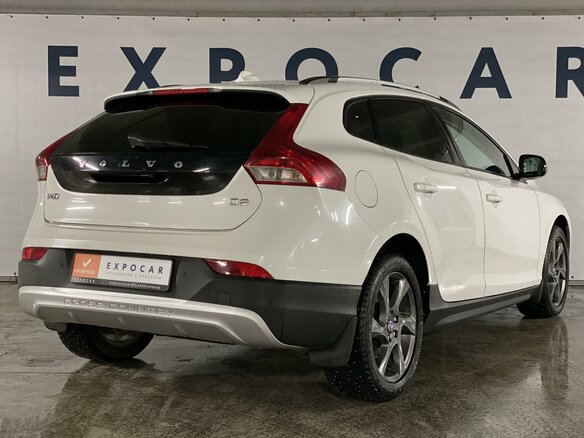 2014 Volvo V40 Cross Country I, белый - вид 5