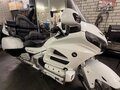2014 Honda GL 1800 Gold Wing, белый, 1590000 рублей