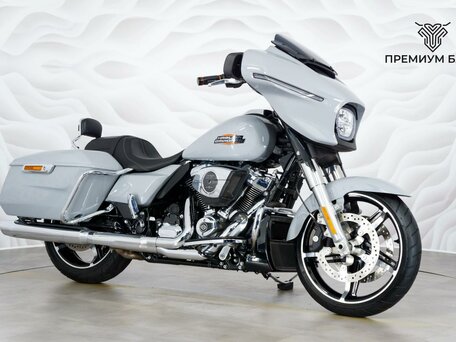 2024 Harley-Davidson Street Glide, серый, 2677000 рублей, вид 5