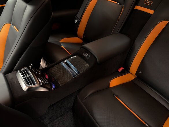 2022 Rolls-Royce Wraith, чёрный, 53000000 рублей - вид 21