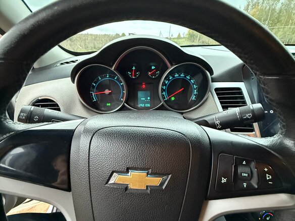 2012 Chevrolet Cruze I, белый, 850000 рублей - вид 14