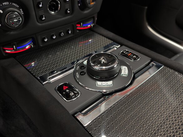 2022 Rolls-Royce Wraith, чёрный, 53000000 рублей - вид 14