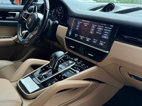 2020 Porsche Cayenne III, чёрный, 7500000 рублей - вид 14