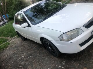 1999 Mazda Familia VIII (BJ), белый, 200000 рублей, вид 1