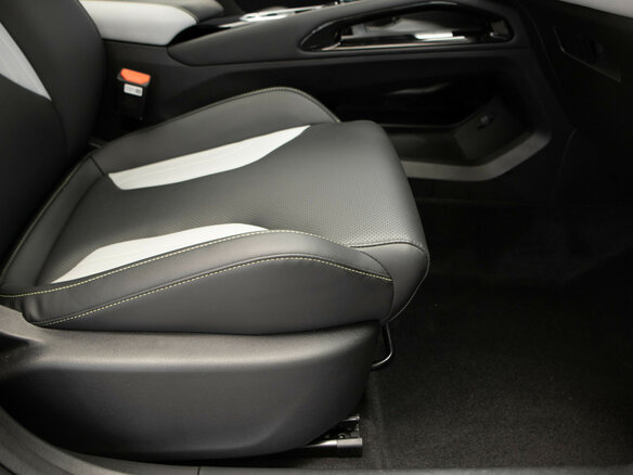 2023 Geely Coolray (Binyue Cool) I Рестайлинг, серый, 1850000 рублей - вид 28