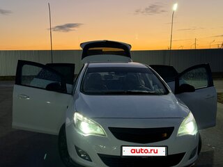 2011 Opel Astra J, белый, 750000 рублей, вид 3