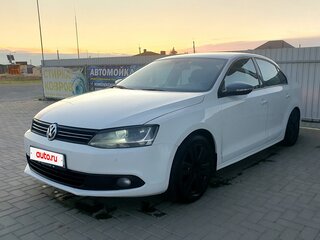 2013 Volkswagen Jetta VI, белый, 650000 рублей, вид 1