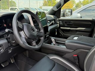 2026 Ram 1500 RHO V Рестайлинг, зелёный, 12550000 рублей, вид 4