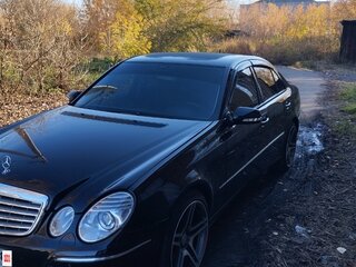 2006 Mercedes-Benz E-Класс 280 III (W211, S211) Рестайлинг, чёрный, 850000 рублей, вид 1