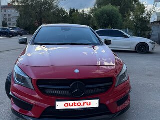 2013 Mercedes-Benz CLA AMG 45 AMG I (C117, X117), красный, 2480000 рублей, вид 3