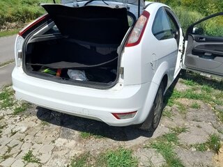 2011 Ford Focus II Рестайлинг, белый, 600000 рублей, вид 5