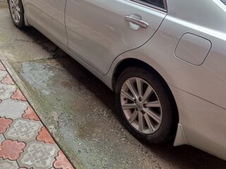 2008 Toyota Camry VI (XV40), серебристый, 1250000 рублей, вид 2