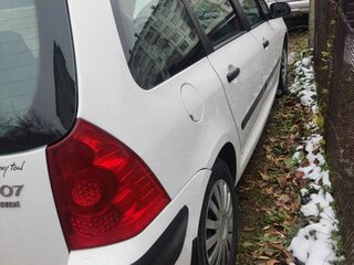 2006 Peugeot 307 I Рестайлинг, белый, 499000 рублей, вид 3