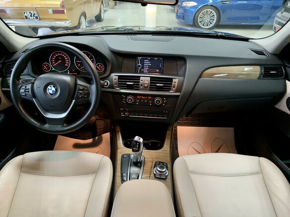 2011 BMW X3 28i xDrive II (F25), чёрный - вид 15