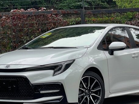 2022 Toyota Corolla Sporty XII (E210) Рестайлинг, белый, 1730000 рублей, вид 5