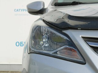 2015 Hyundai Solaris I Рестайлинг, серебристый, 990000 рублей, вид 4