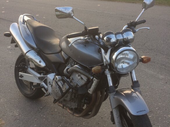 2003 Honda CB 600F Hornet, серебристый, 175000 рублей - вид 1