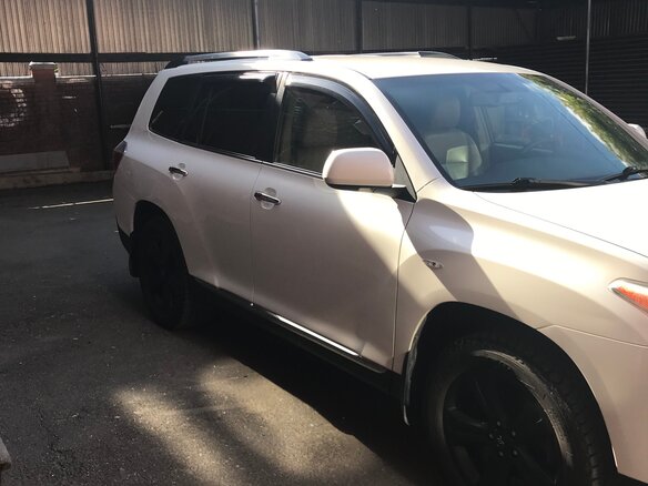 2012 Toyota Highlander II (XU40) Рестайлинг, белый, 1700000 рублей - вид 1