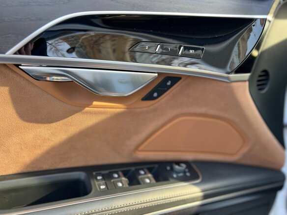 2018 Audi A8 Long 60 TFSI IV (D5), белый, 6888888 рублей - вид 22